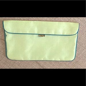 🎁 ANNABEL LEE SHANGHAI CLUTCH